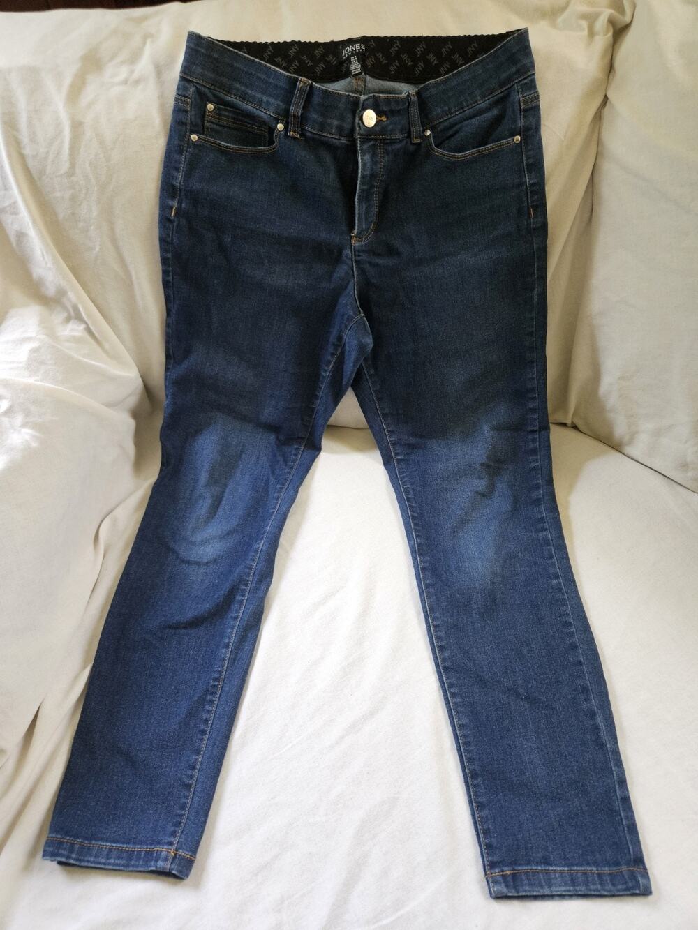 Jones New York Women's Size 8 Dark Wash Blue Gramercy Curvy Jeans Stretch